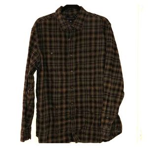 Long sleeve banana republic button up shirt